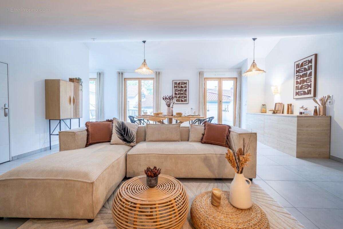 Appartement à LYON-9E