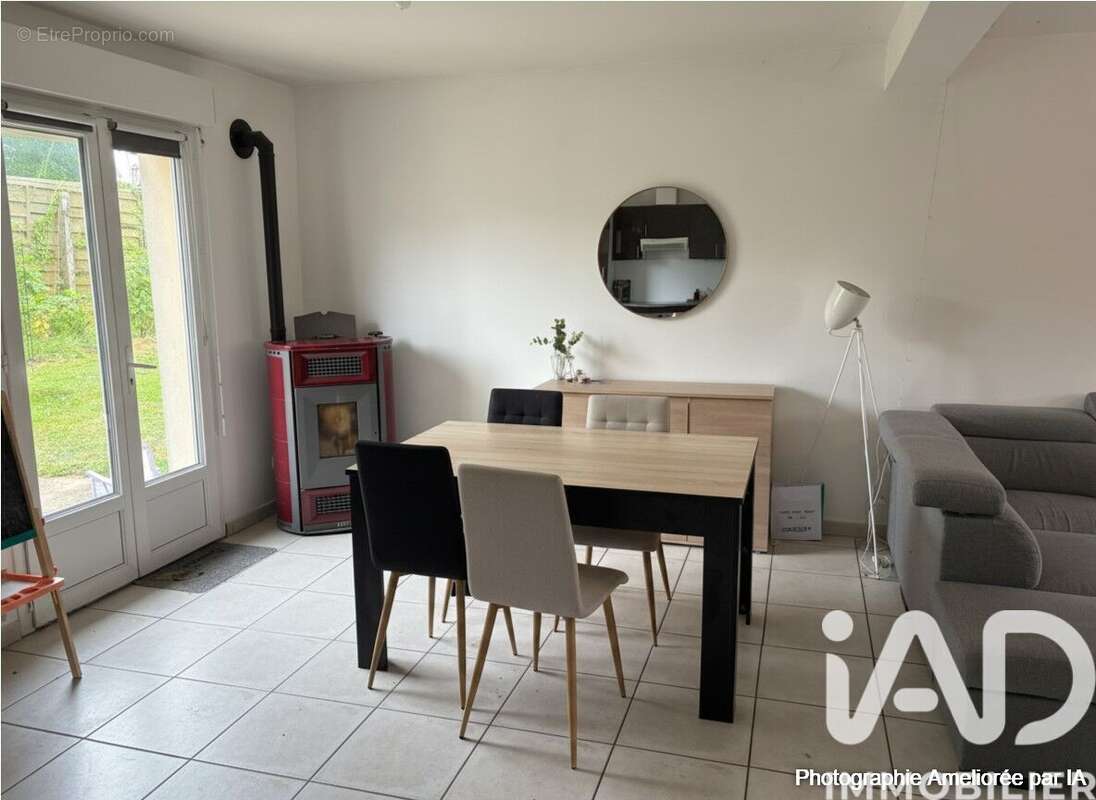 Photo 3 - Maison à GENTELLES