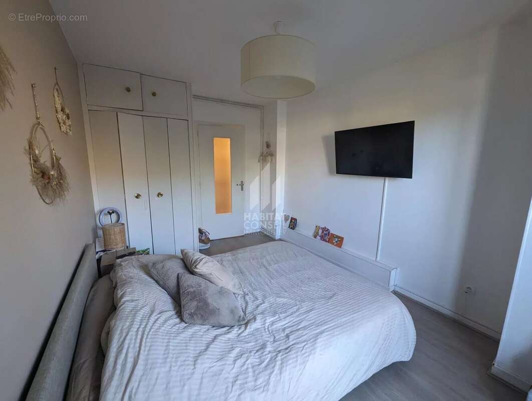 Appartement à SAINT-MARTIN-D&#039;HERES