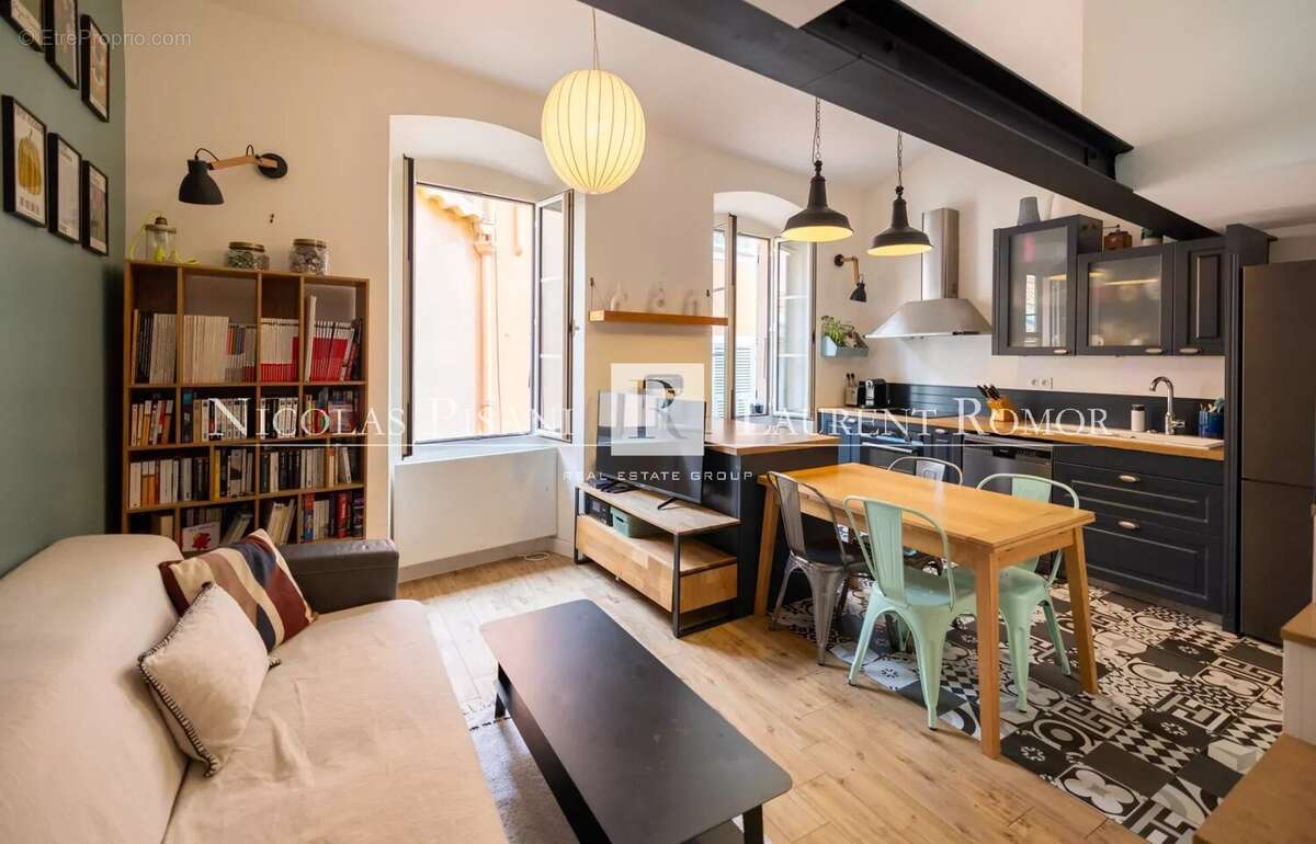 Appartement à VILLEFRANCHE-SUR-MER