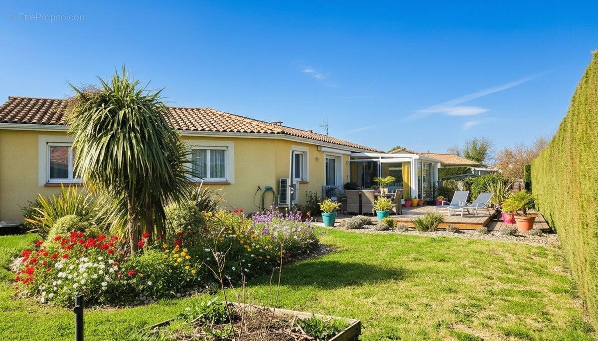 Maison à LA VILLE-DIEU-DU-TEMPLE