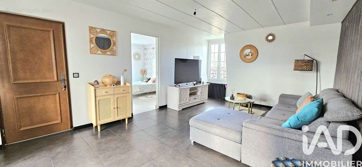 Photo 3 - Appartement à ATTAINVILLE