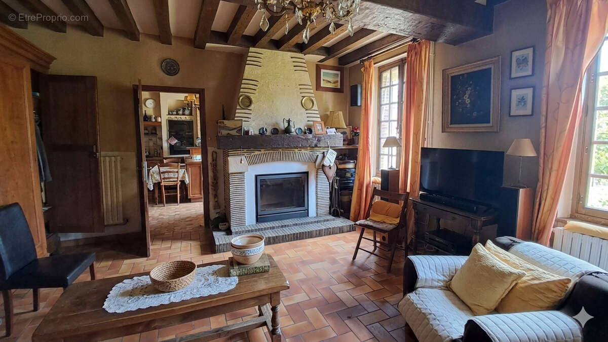 Maison à MAILLEBOIS