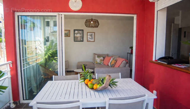 Appartement à LE MOULE