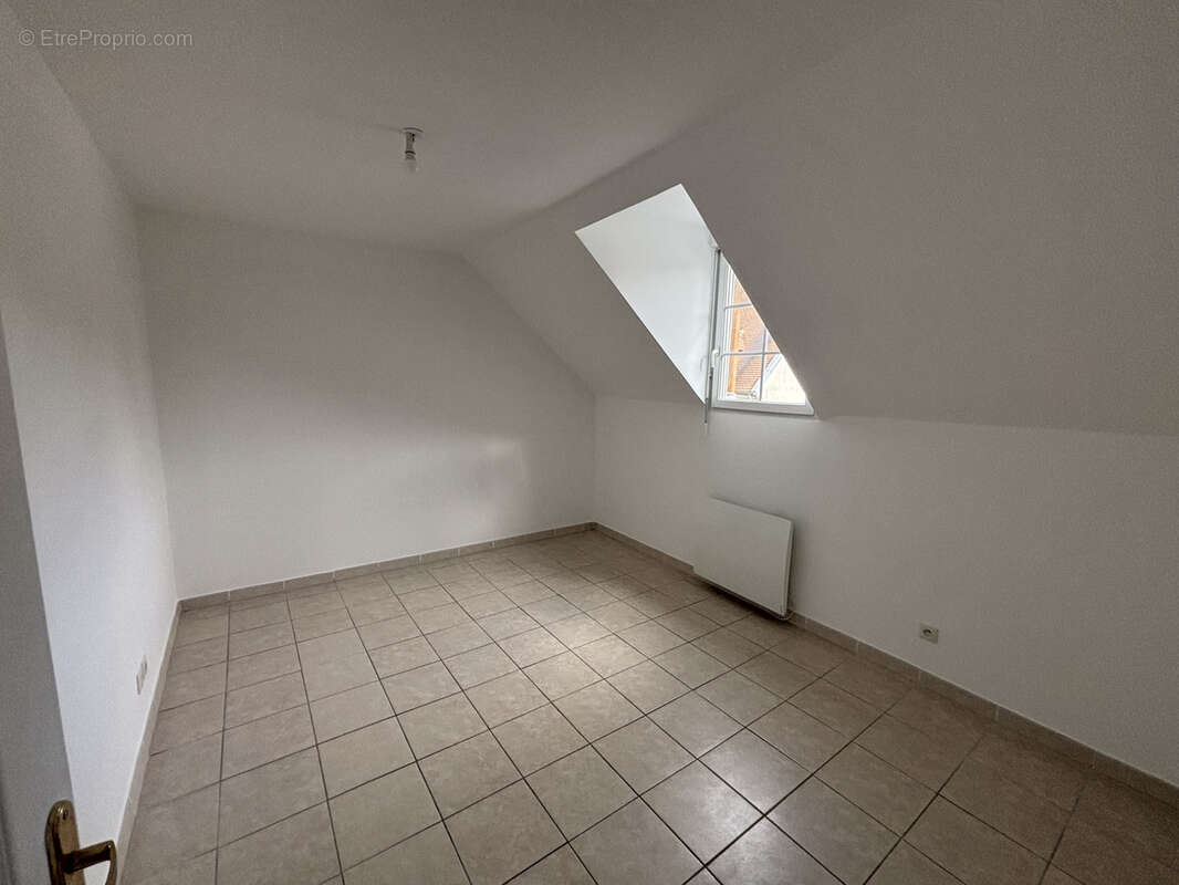 Maison à MORTEFONTAINE