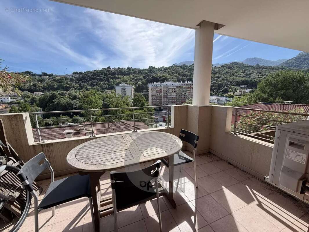 Appartement à MENTON