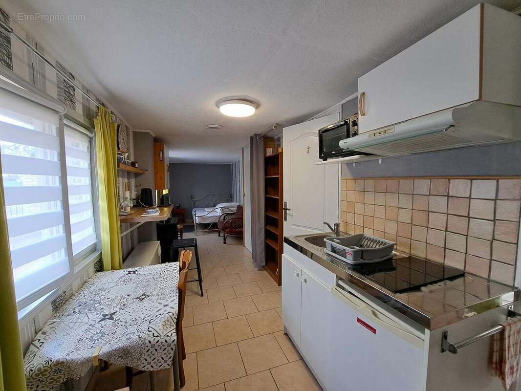Photo 7