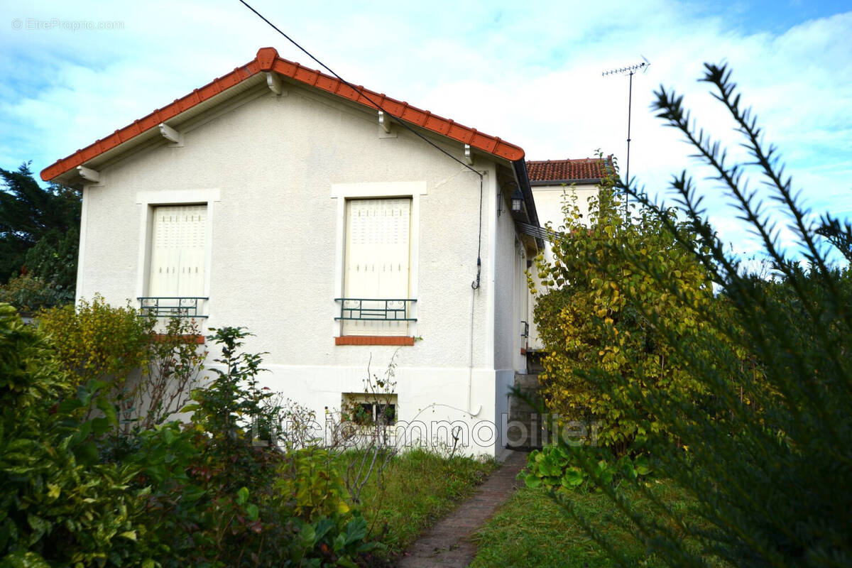 Maison à NEUILLY-PLAISANCE