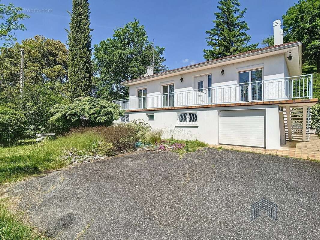 Maison à CASTANET-TOLOSAN