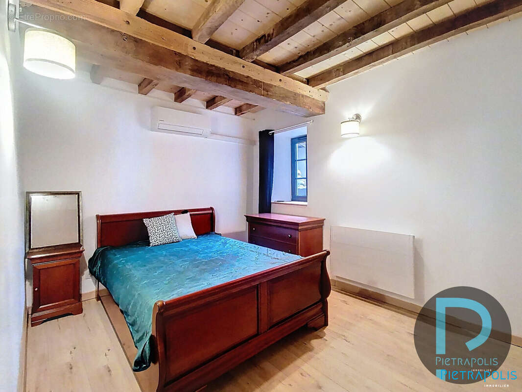 CHAMBRE 1 au rdc avec split - Maison à PONT-DE-VEYLE