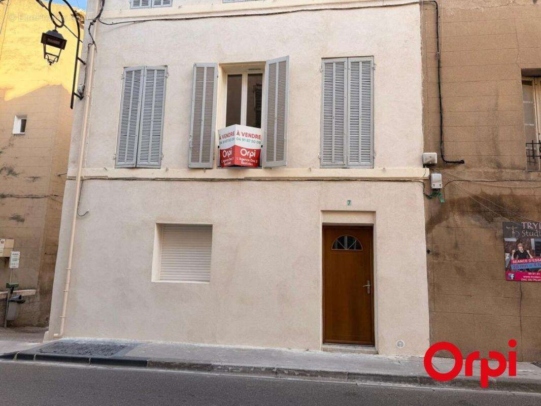 Appartement à AURIOL