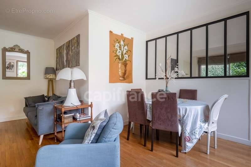 Appartement à LOUVECIENNES