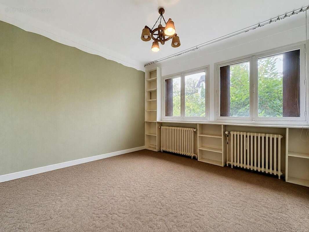 Maison 108 m² à Le Ban-Saint-Martin  - photo 6