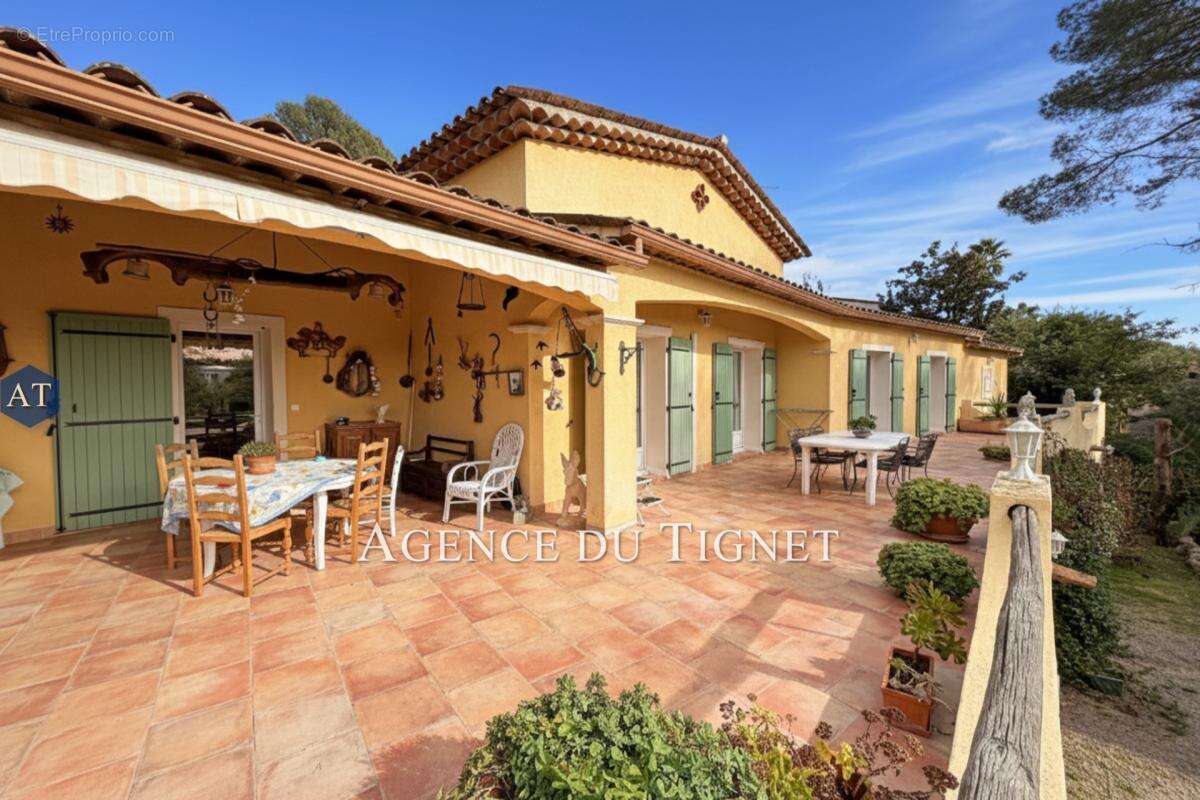 Maison à LE TIGNET