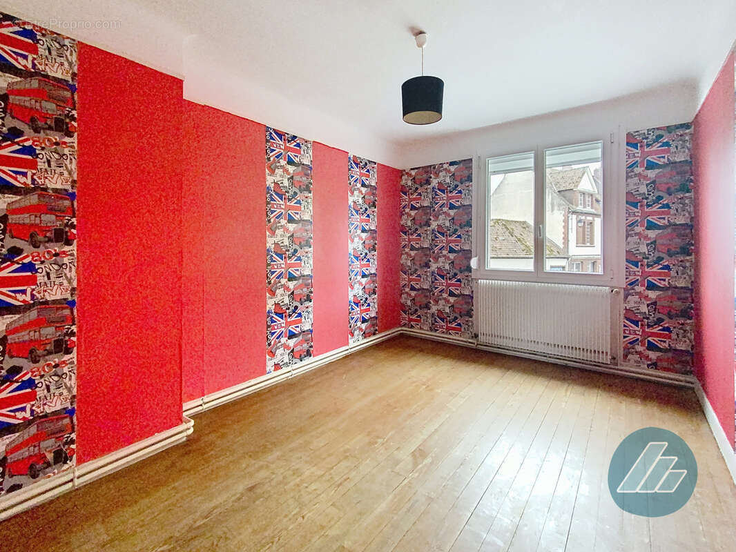 Maison à LONGPRE-LES-CORPS-SAINTS