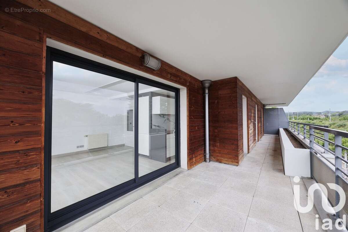 Photo 3 - Appartement à TASSIN-LA-DEMI-LUNE