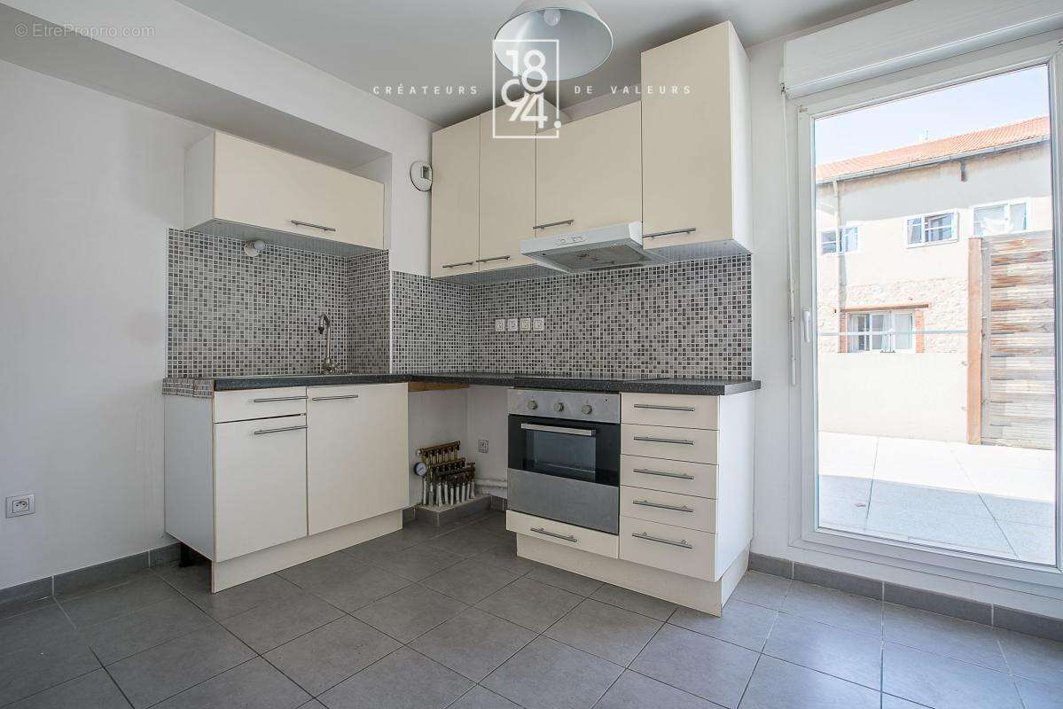 Appartement à MARSEILLE-10E