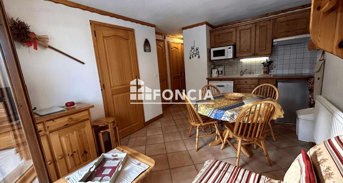 Appartement à HAUTELUCE