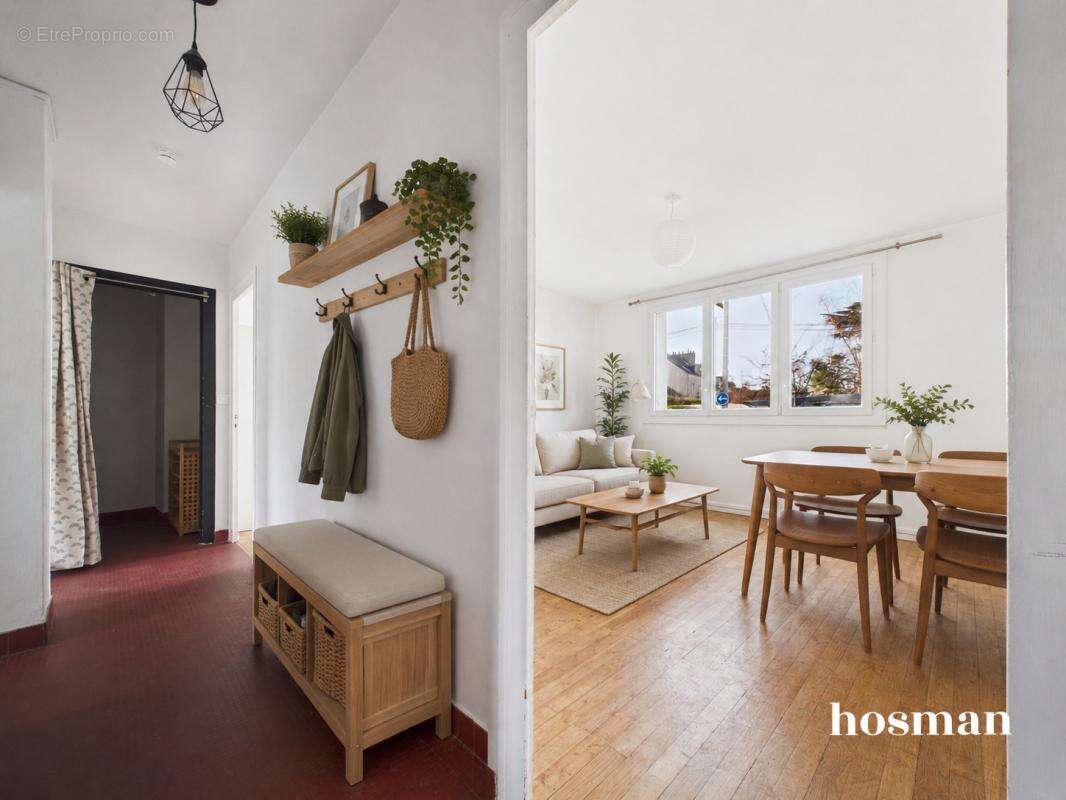Ravissant appartement T3 de 56 m2 avec garage boxé et cave - Rue du Port Guichard, Quartier Saint-Donation / Tortière à Nantes - photo 2