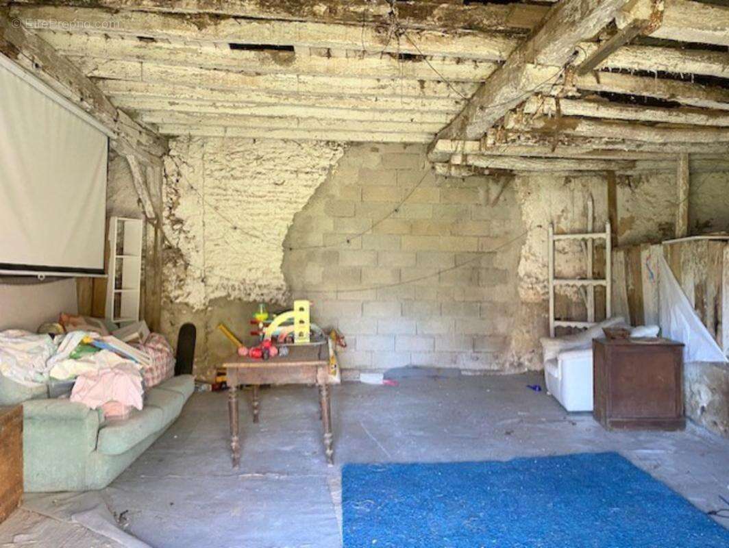 Propriete à vendre 4 pièces Proche de CERISIERS (89) - photo 12