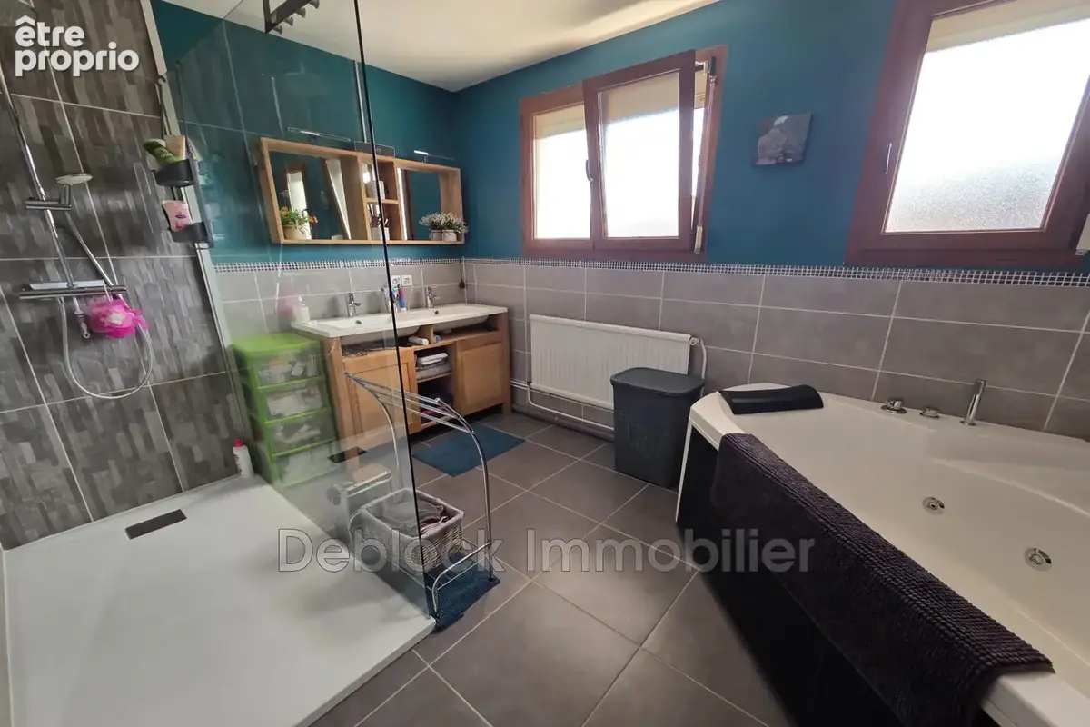 Maison 4 pièces 113 m² à vendre à Armbouts-Cappel (59380) - photo 4