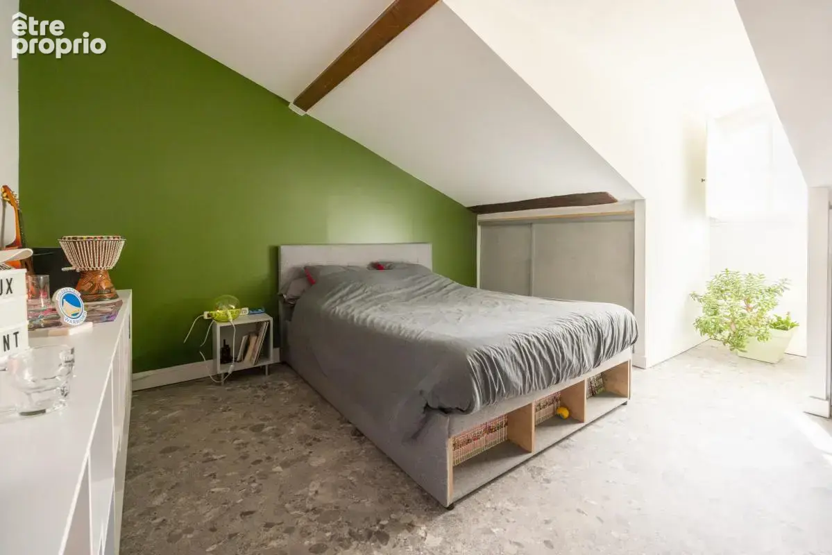 Appartement T4 atypique - photo 7