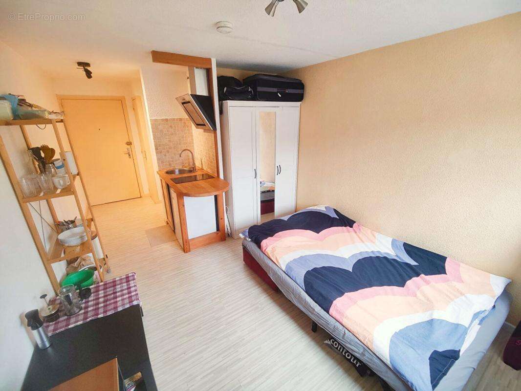 Appartement Grenoble 1 pièce(s) 18 m2 - photo 2