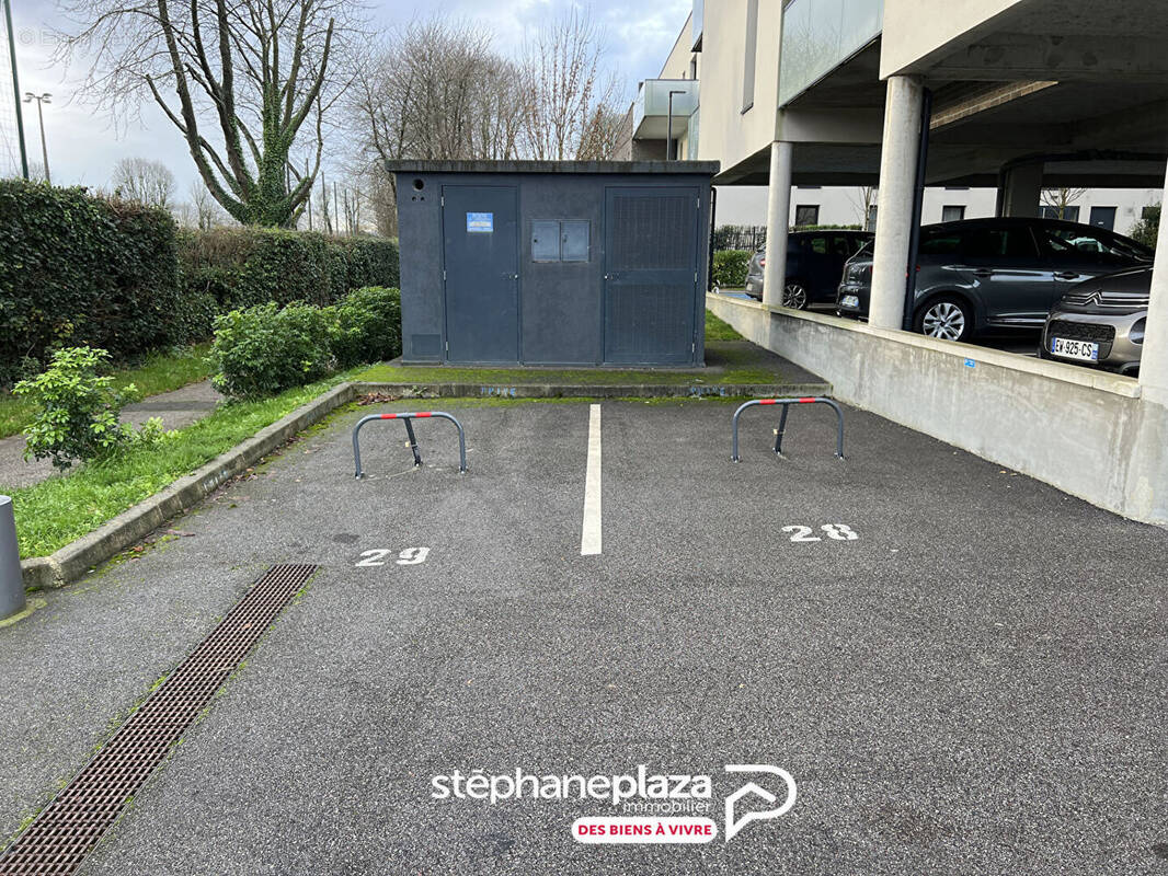 Parking à BOIS-GUILLAUME