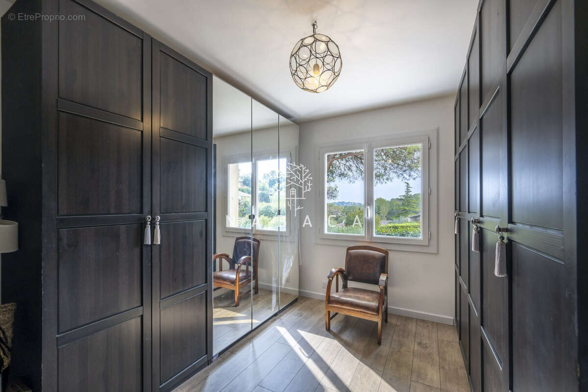 Maison à MOUANS-SARTOUX