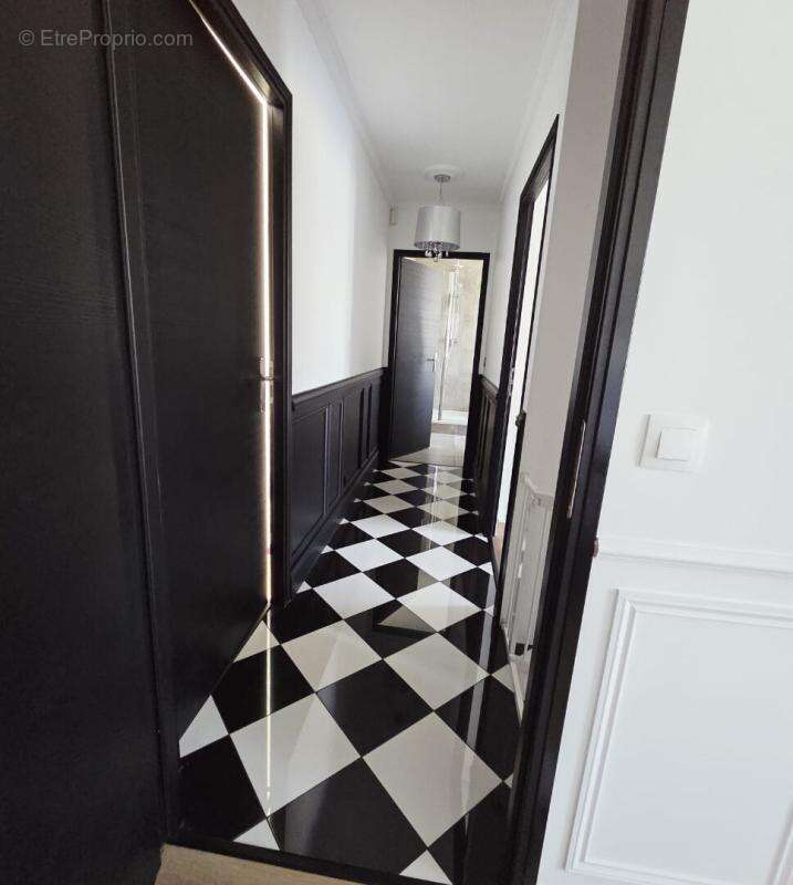 Maison Gressy 7 pièces 160 m2 - photo 8