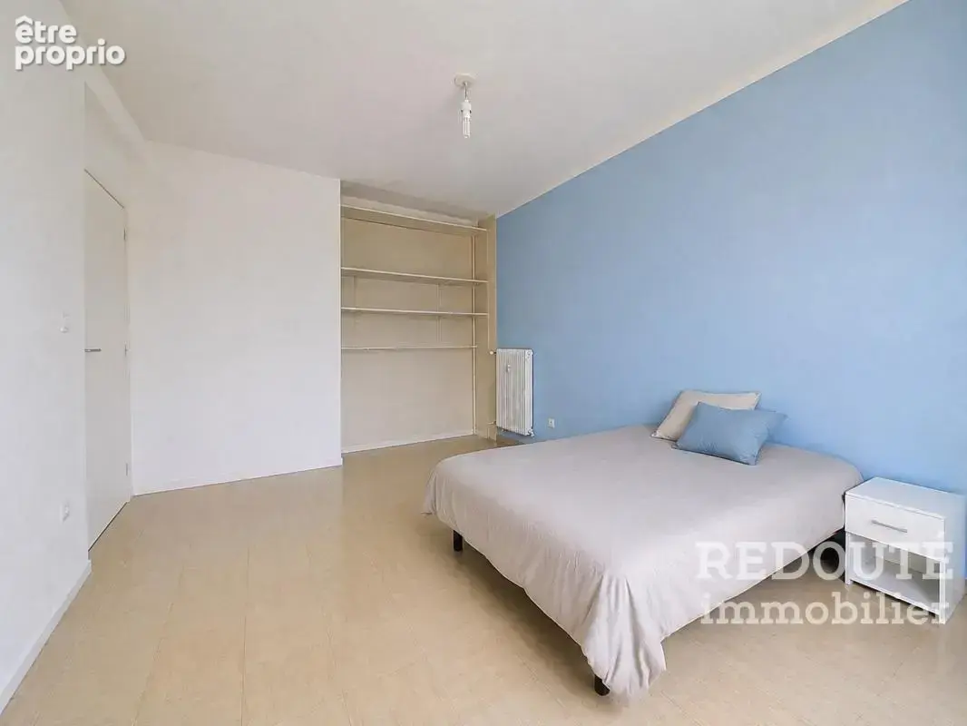 Appartement t3 bis – fagnières – balcon – parking - cave - photo 6
