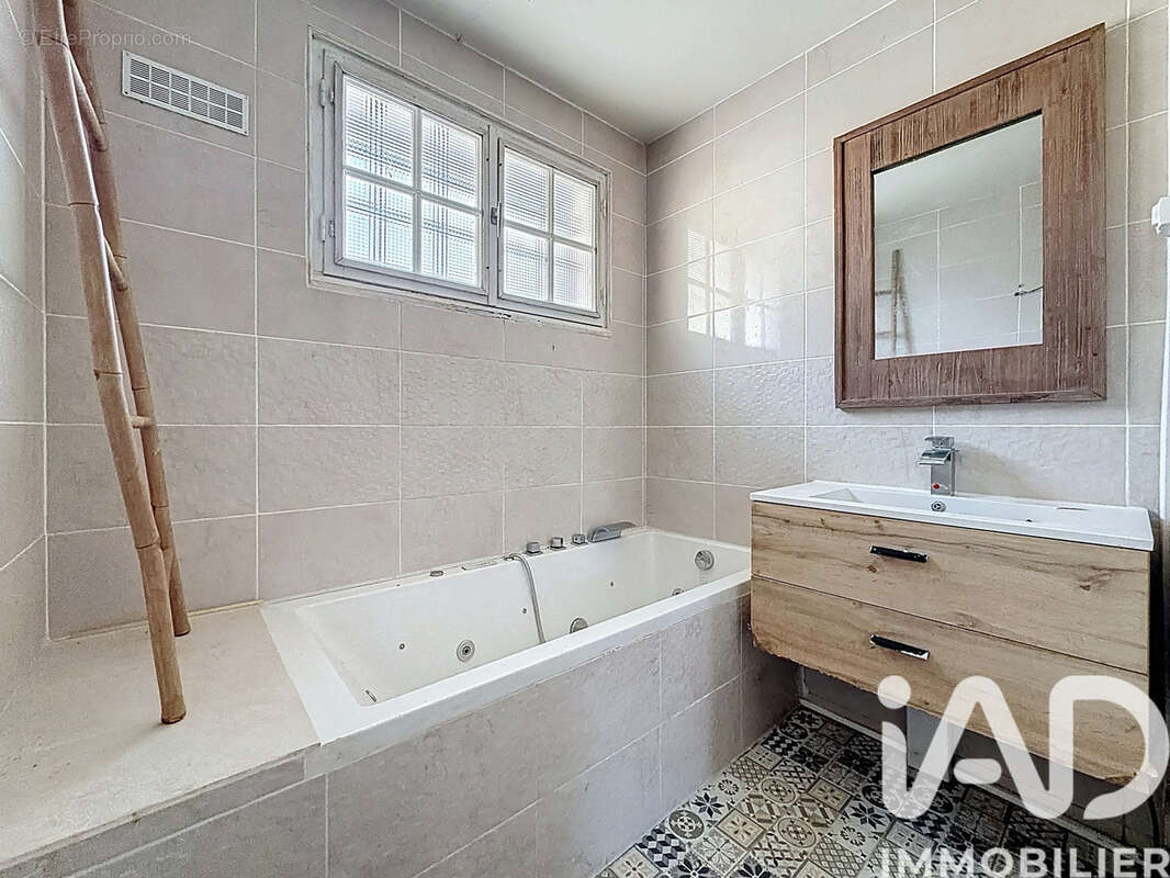 Photo 4 - Maison à CHARTRETTES