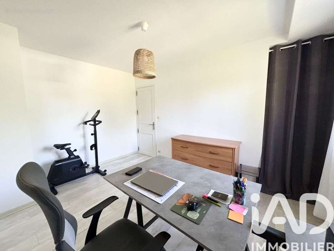Maison 108 m² à Rivarennes  - photo 9