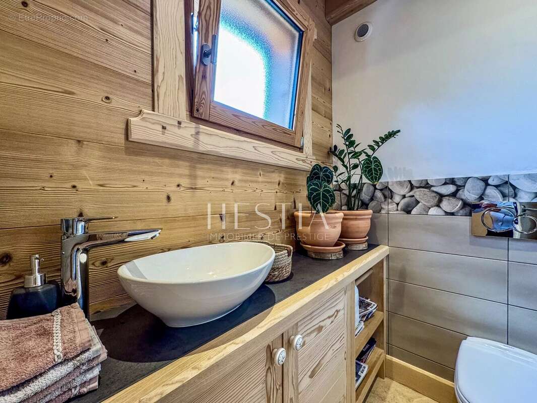 Maison à SAINT-NICOLAS-LA-CHAPELLE