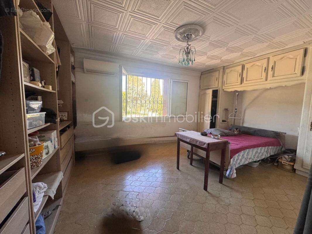 Maison spacieuse et grand terrain à Castelnau-de-Guers - photo 3