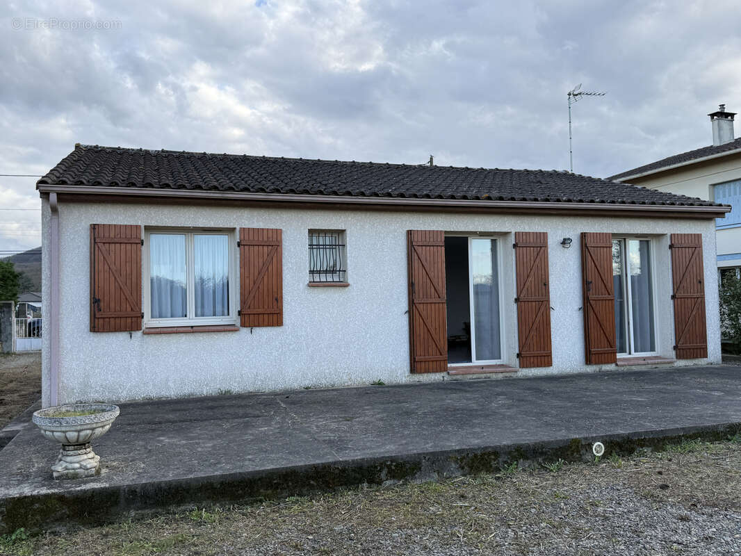 Maison à MARTRES-TOLOSANE