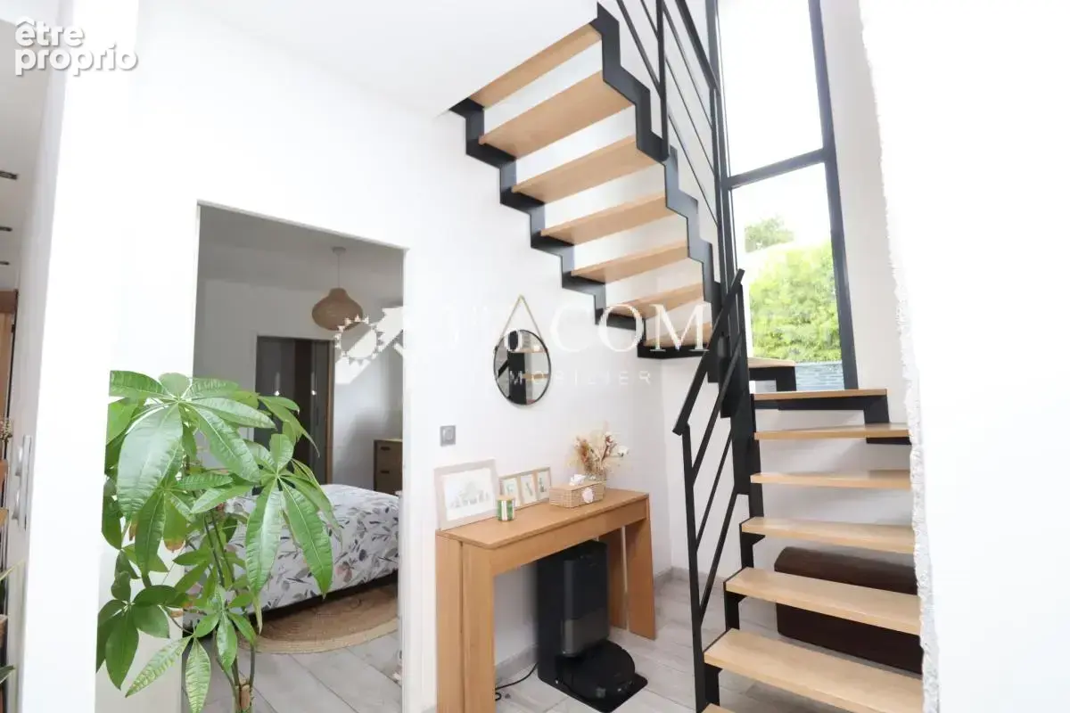Maison contemporaine à vendre à  Bruz   Prestations haut de - photo 6
