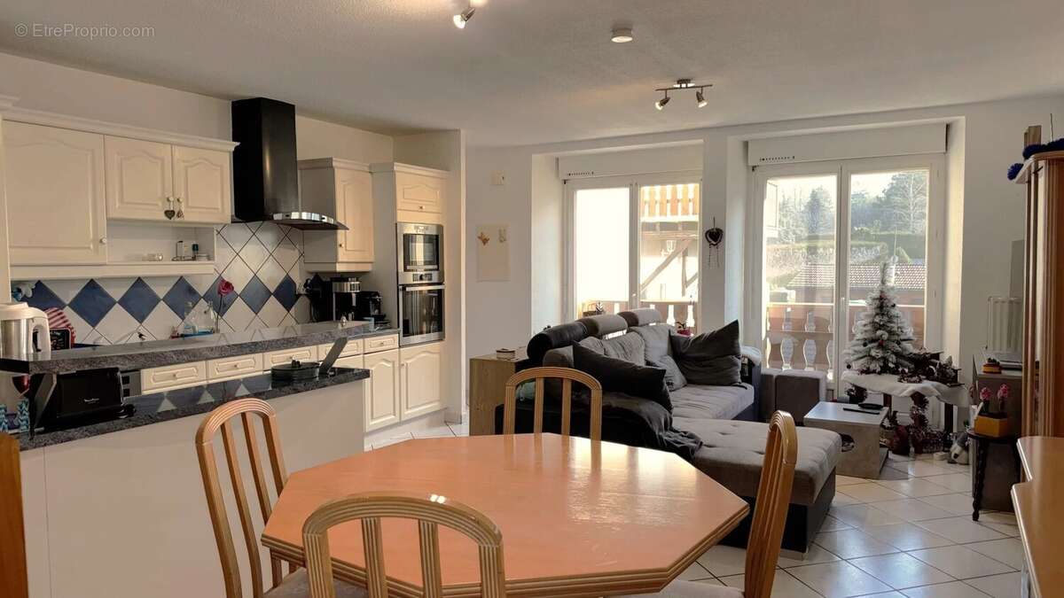 Appartement à MESSERY