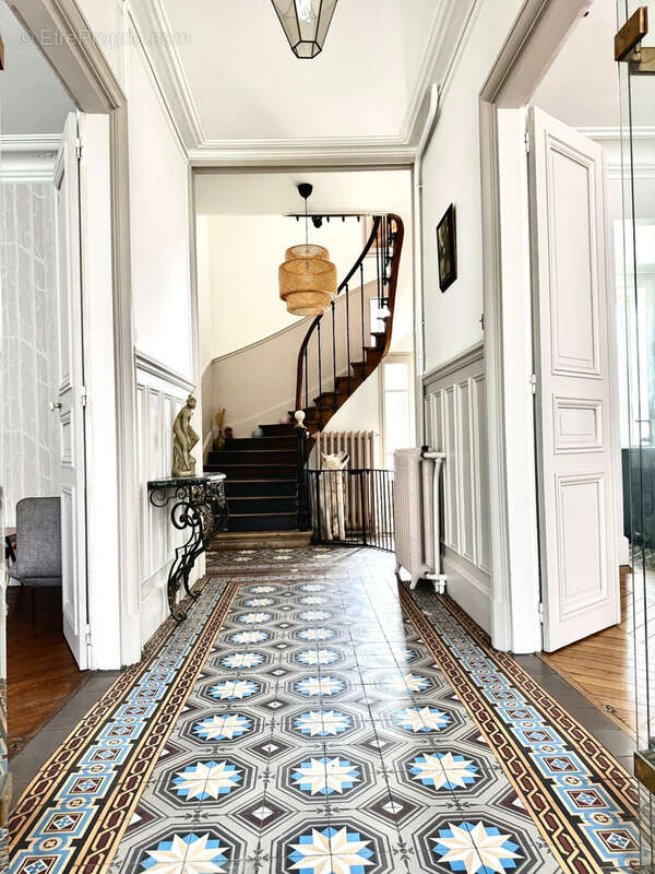 Maison à MILLY-LA-FORET