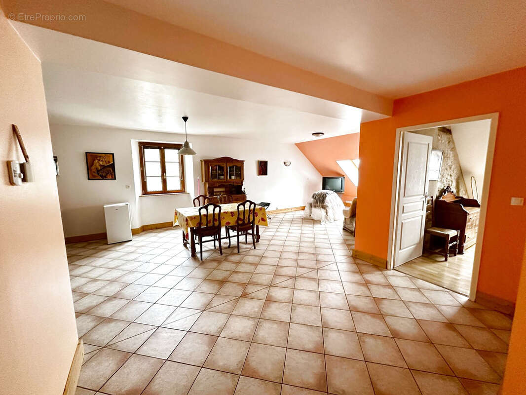 Maison à SOULCE-CERNAY