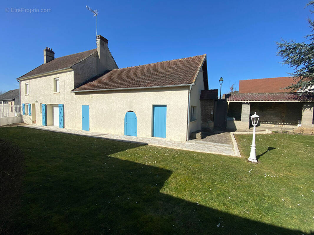 Maison à LE MESNIL-EN-THELLE