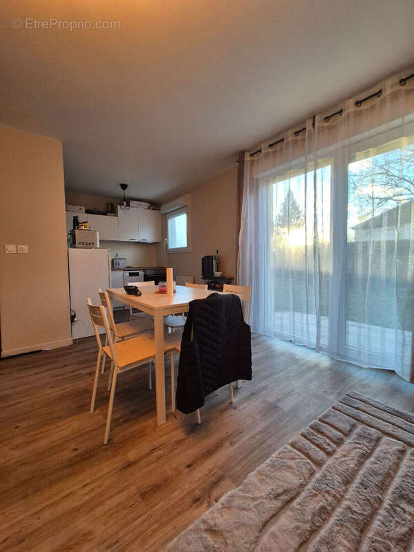 Appartement à AHUY
