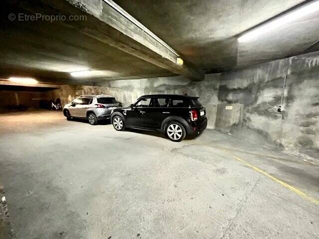 Parking à BOULOGNE-BILLANCOURT