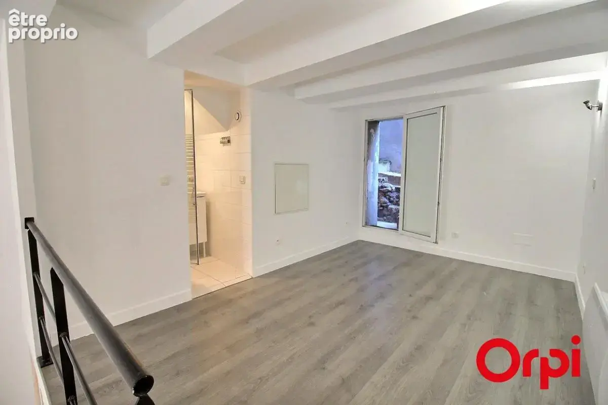 Loft + extérieur proche cours JULIEN - photo 15