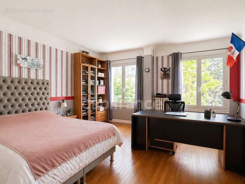 Maison à ASNIERES-SUR-SEINE