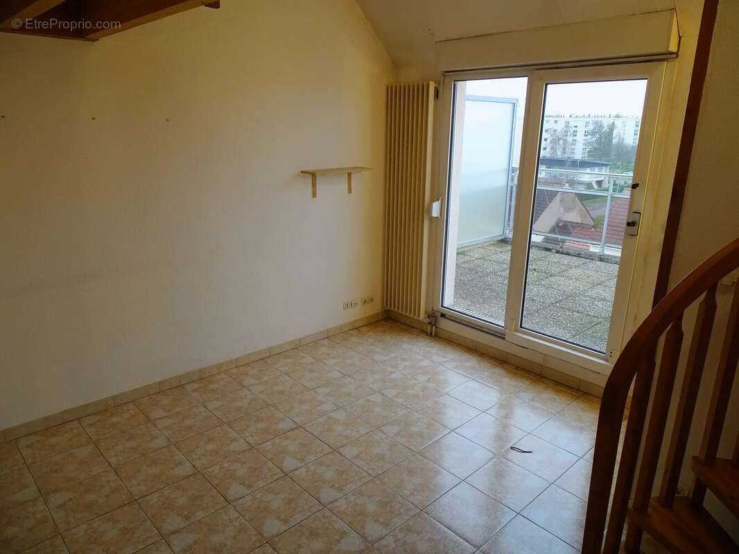 Chevigny st sauveur appartement t1 bis en duplex - photo 4
