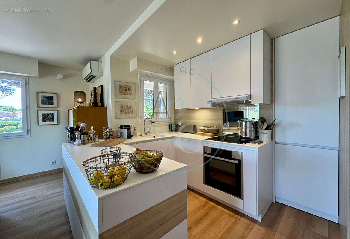 Appartement à GASSIN