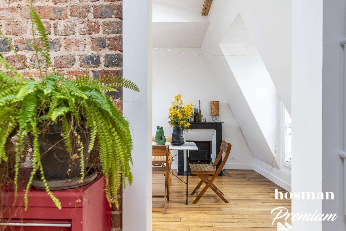 Appartement à PARIS-10E