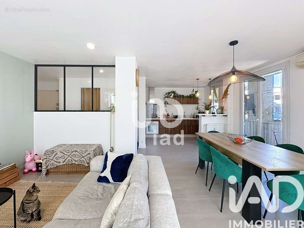 Photo 6 - Appartement à MARSEILLE-13E