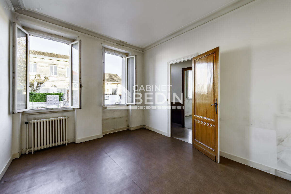 Maison à LE BOUSCAT